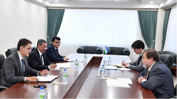Заместитель министра иностранных дел Узбекистана и посол России обсудили механизмы взаимодействия по дальнейшему углублению взаимовыгодного сотрудничества