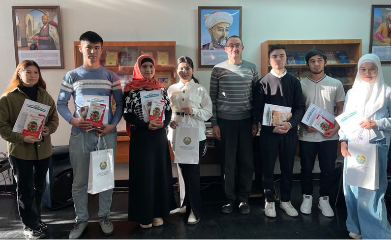 Среди молодежи, обучающейся в Новосибирске, прошел конкурс сочинений на тему «Язык – зеркало нации и духовности».